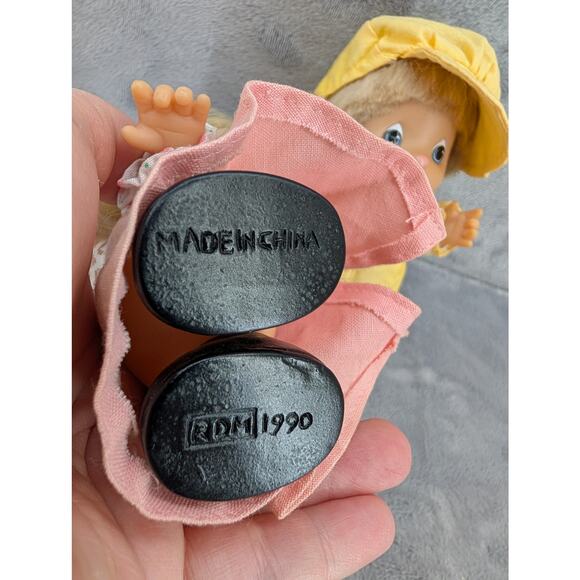 2 Precious Moments dolls Boy & Girl 1990 5" tall vintage 90's - Picture 7 of 9